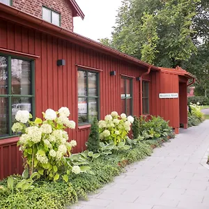https://kviberg-hostel-and-cottages.gothenburg-hotel.com